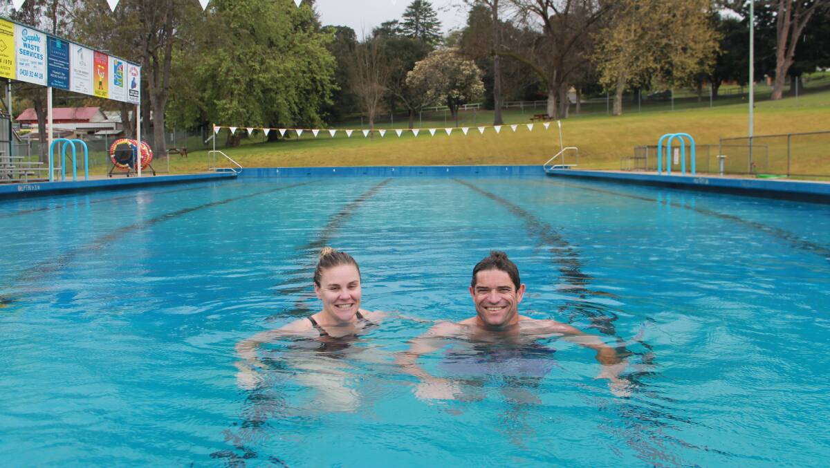 Co-managers for Bega pool Zoe and Mark Philipzen are planning on applying for the pool's tender. 