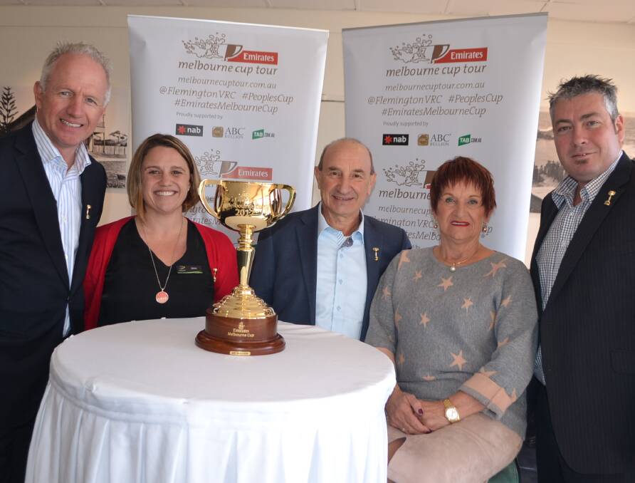 Jess Ryan of the Sapphire Coast Turf Club, legendary track rider Joe Agresta and local trainer Barbara Joseph get up close to the Melbourne Cup. 