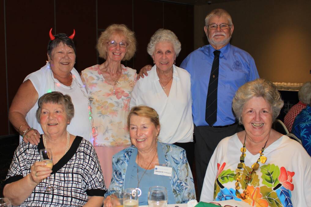 Marie Mahoney, Leonie Fairweather, Wilma Squires, Steve Mahoney, Greta Guy, Marjorie Witherington and Jenny Roberts at the Legacy Christmas lunch.