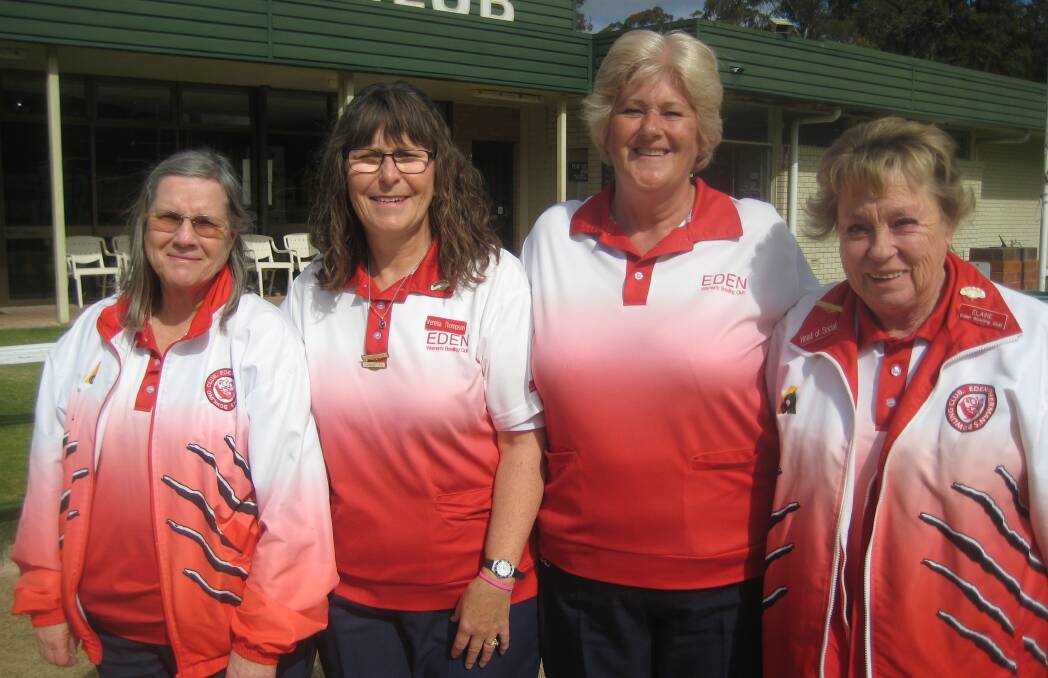 Major victory: Runners-up Marie Cameron and Venetia Thompson congratulate Brenda McLachlan and Elaine Wright on their win in the Major Minor Pairs 