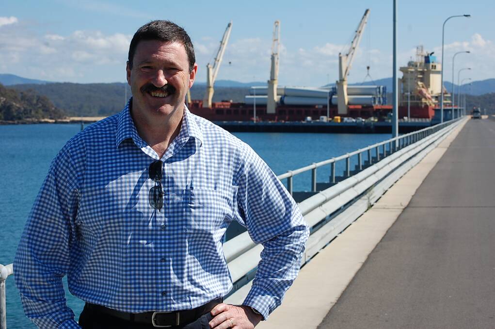 Former Member for Eden-Monaro Mike Kelly visited the navy multipurpose wharf on Monday to see the first of the Boco Rock Wind Farm components unloaded from carrier AAL Gladstone.