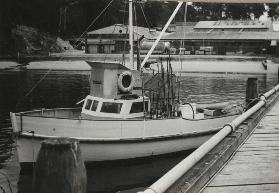 Fishing vessel at Cannery Wharf, c1950-60s
Photographer unknown
Eden Killer Whale Museum Collection