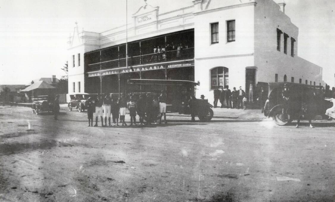 A petition against the refusal for development of the Hotel Australasia site will be heard in the Land and Environment Court on April 28. The 110-year-old building is pictured here in 1926. (Image courtesy of Angela George).