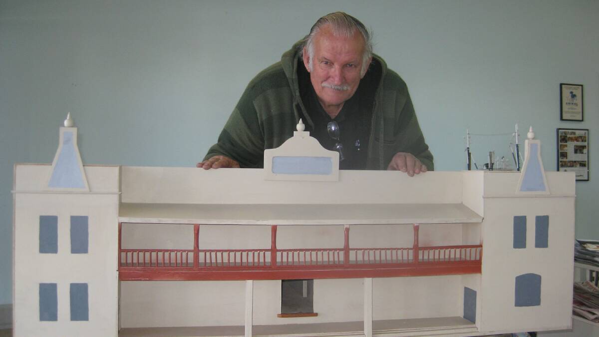 Robert Whiter with his model of the Hotel Australasia.    