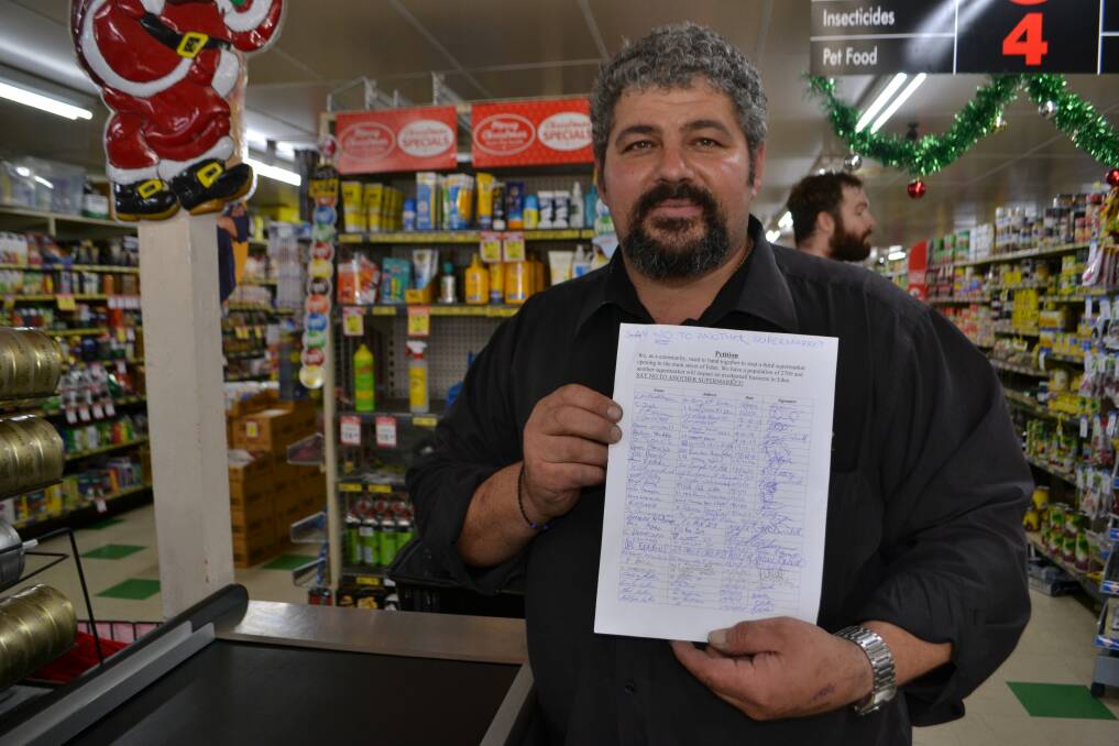 Eden IGA owner Con Castrissios questions the economic impact statement of the draft DA for the Hotel Australasia site. He has also started a petition in his shop: “Say NO to another supermarket in Eden”.