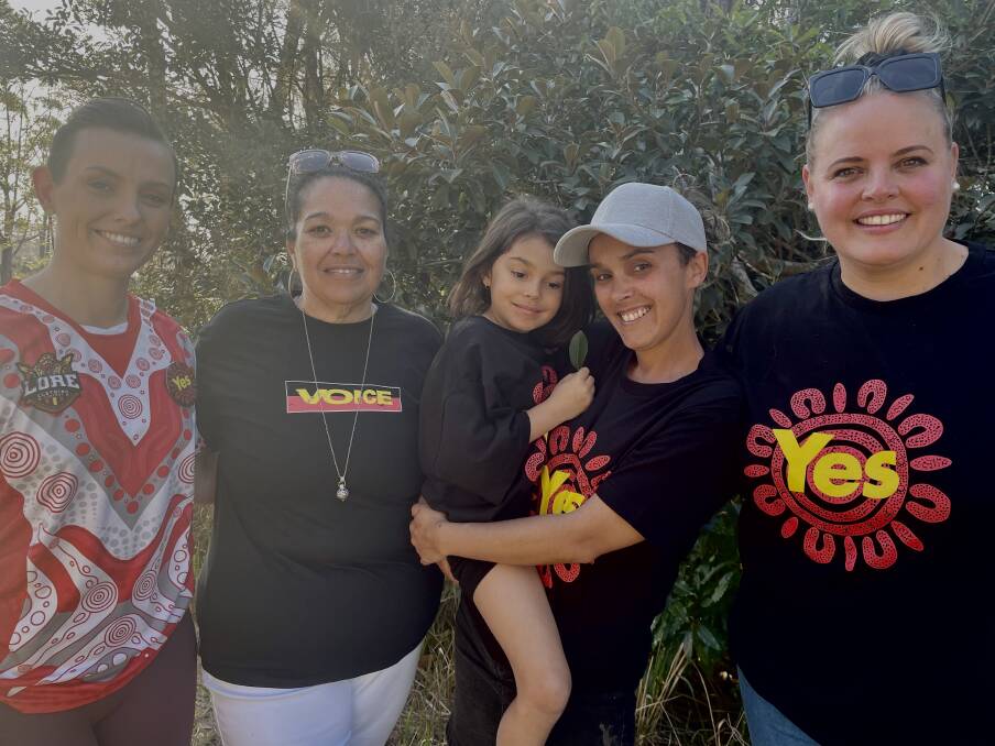Jess Brassington, Michell Scott, Jorja and Stacy Timms Muscat and Alison Simpson at the Walk for Yes event at Jigamy. Picture by Amandine Ahrens