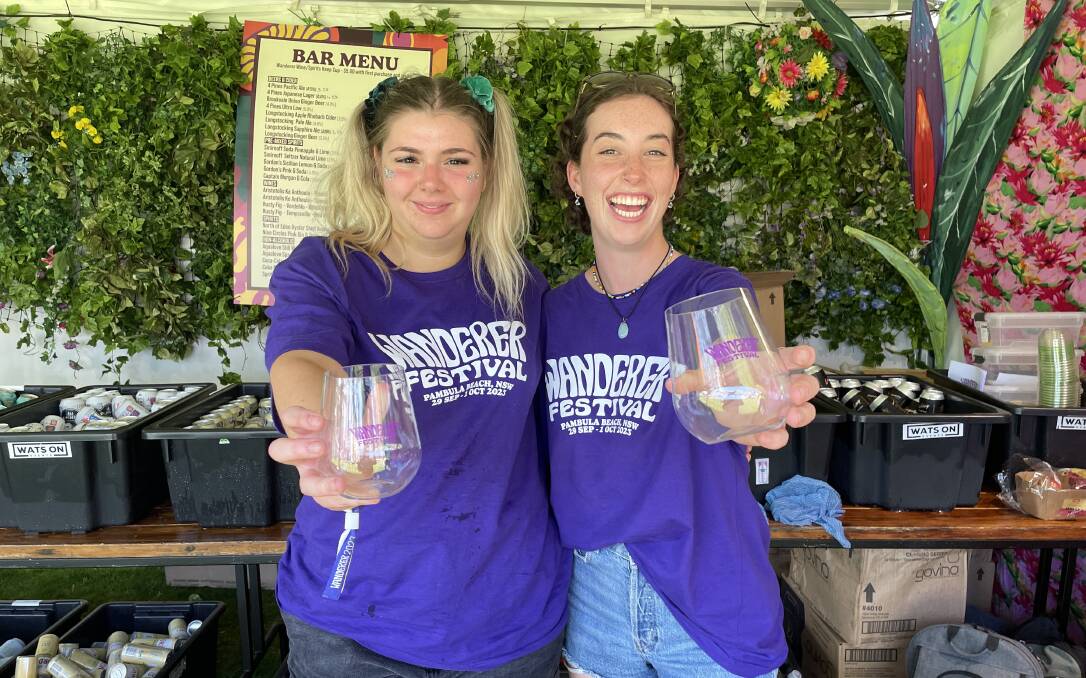 Anyone for some refreshment? Elouise Sacco-Tranter of Sydney and Emily Rayner of Canberra were ready with some drinks. Picture by Denise Dion.