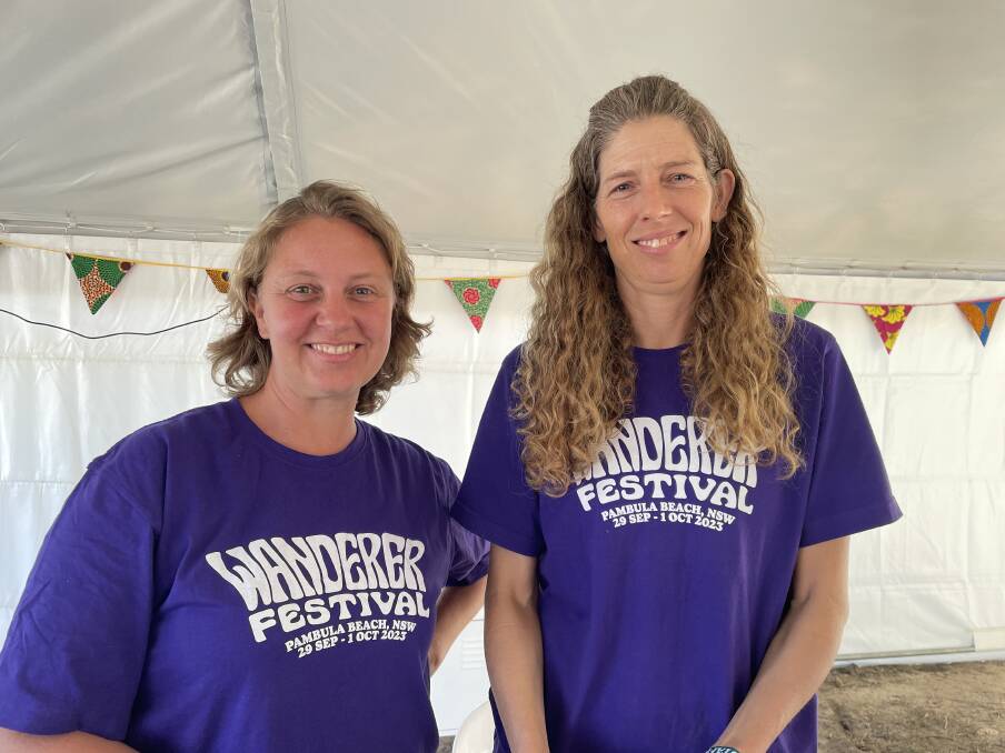 Wanderer Festival volunteers Kerrie Scott and Deb Kaney. Picture by Amandine Ahrens