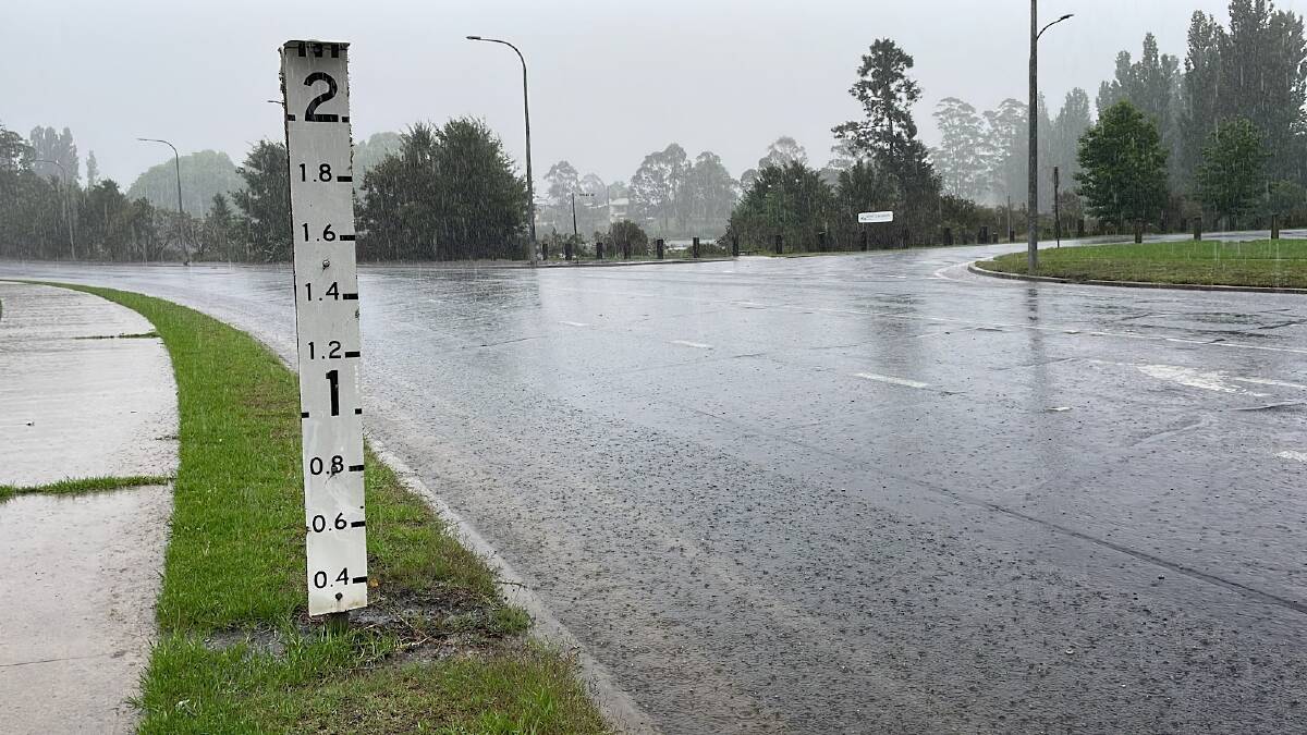 Water builds up on Carp St during the November 2023 floods in Bega. Picture by Ben Smyth