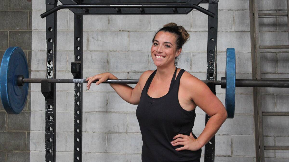 Loureen lifts big at State