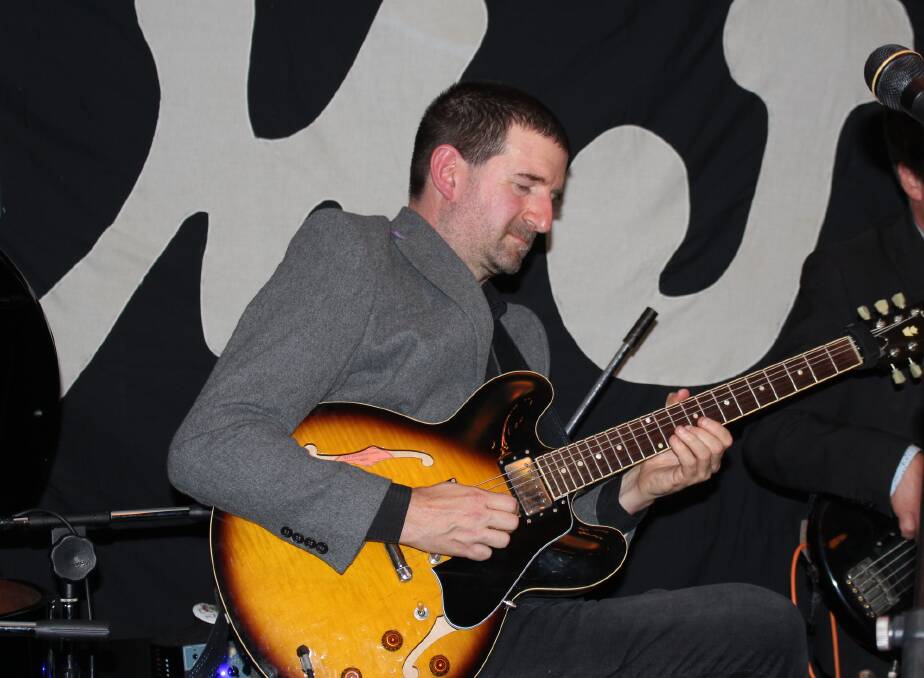 Guitarist and jazz educator Saul Richardson.