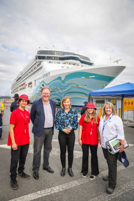 Cruise Eden volunteers with member for Bega Dr Michael Holland and Cruise Eden manager Debbie Meers. Picture supplied 