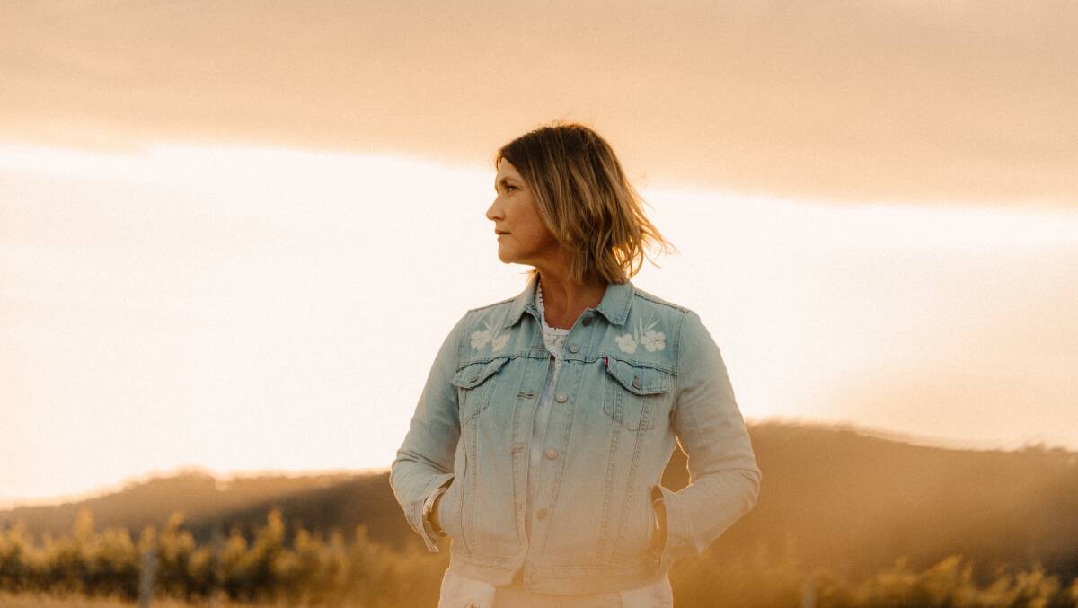 STORIES OF THE LAND: Sara Storer will perform at Club Sapphire, Merimbula on Saturday, May 18 along with special guests that include her brother.