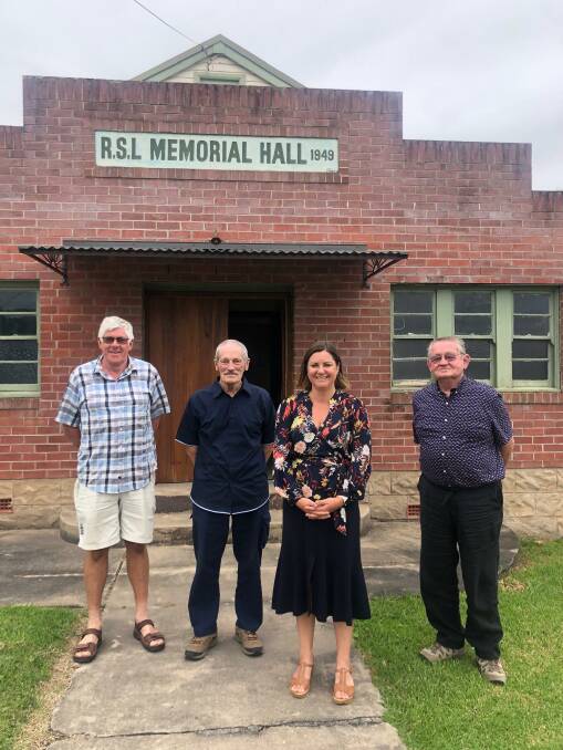 Kristy McBain with community members involved in the Cobargo RSL hall, which has received over $900k from the recovery funding. Photo supplied.