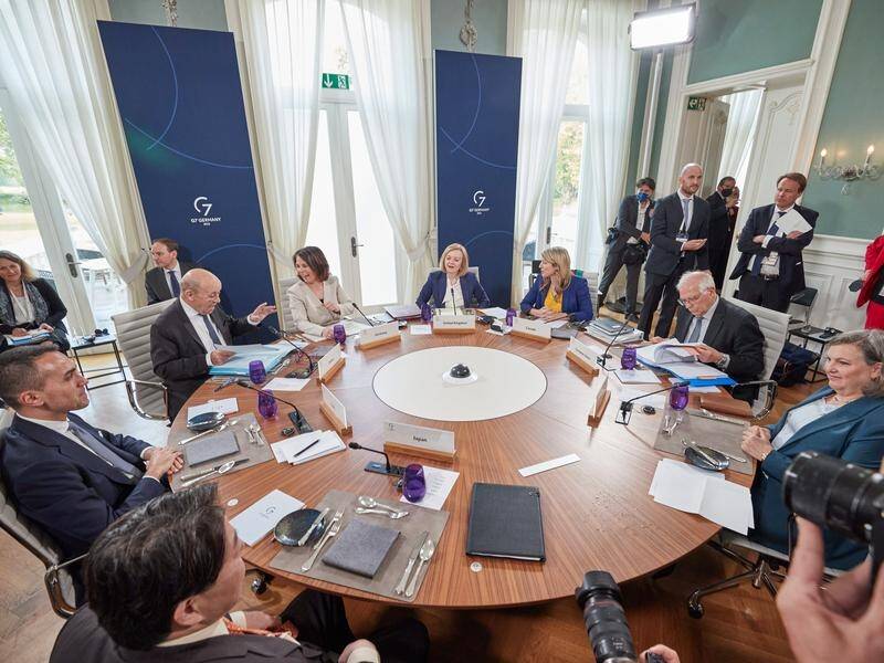 The G7 leaders urged China not to provide aid or support to Russia's actions in Ukraine.