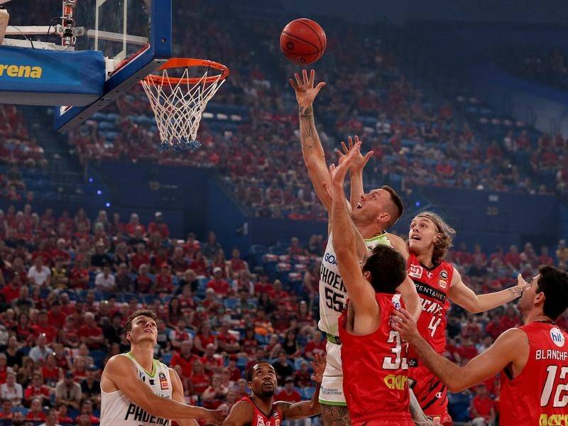 The Perth Wildcats have beaten South East Melbourne Phoenix 88-76 in their NBL clash at RAC Arena.