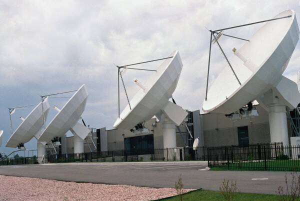 A typical 13-metre antenna (satellite dish) array