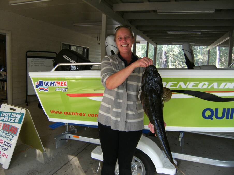 Shantelle Watson won the dusky flathead section for ladies, bringing home this 2.322kg whopper.