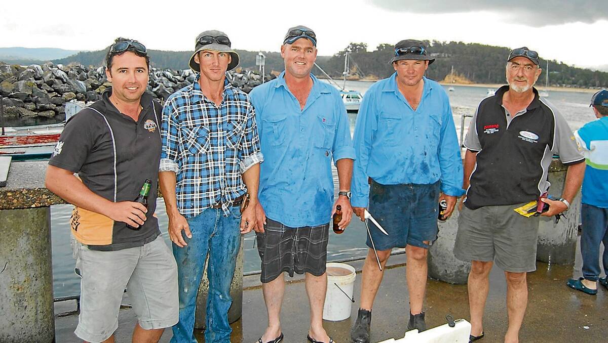 • Riverina visitors (from left) Pete Bridgeman, Nick Goodwin, Steve Commens, Greg Nugent and Noel Threlfall, jumped in their tinnies to catch a feed.