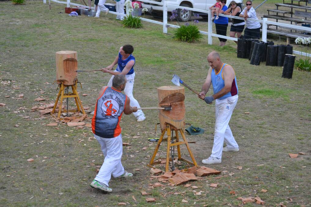 In the last event on the wood chop program, the butchers block, young guns Wayne Grealy and Matt Knight, took on veterans Graeme Love (left) and Peter Knight (right). 